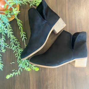Seven7 Ankle Soho Booties